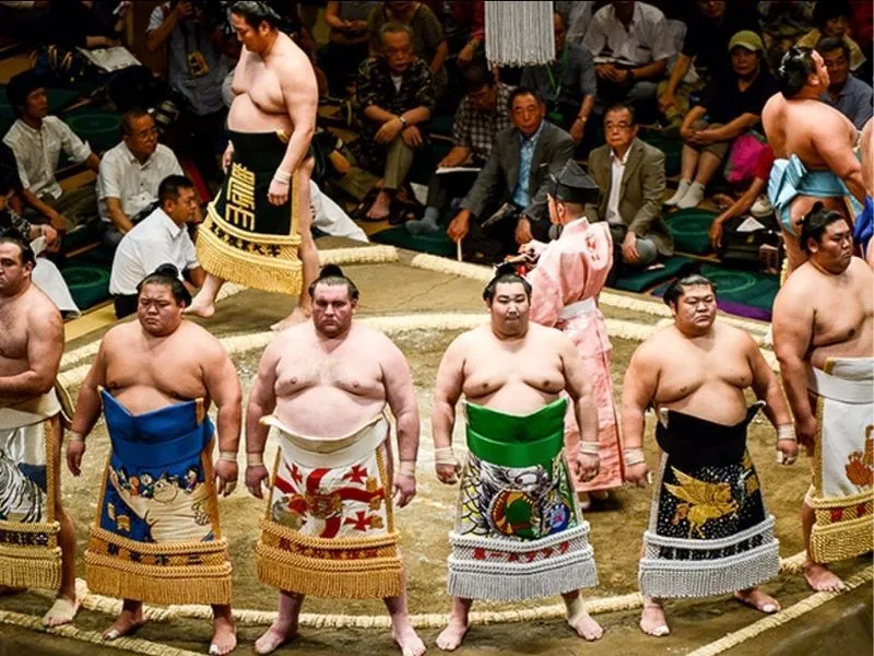 Giải đấu Sumo ở Tokyo