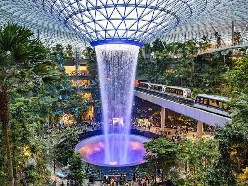 Thác nước HSBC Rain Vortex