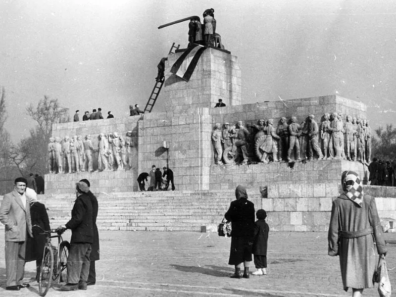 Hungary năm 1956