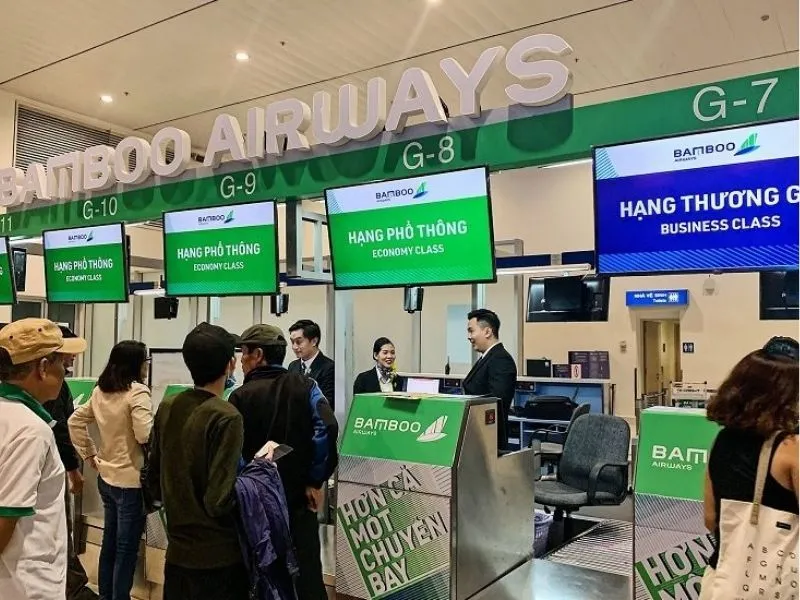 Check in tại sân bay là câu trả lời cho câu hỏi đặt vé máy bay online thì lấy vé ở đâu