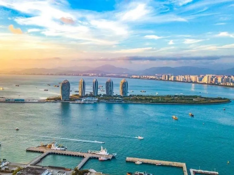 Tháng 10 đến tháng 4 là thời điểm lý tưởng đến Hải Nam
