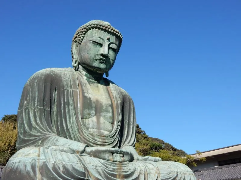 Kamakura Daibutsu - Bức tượng Phật bằng đồng khổng lồ ở Kanagawa