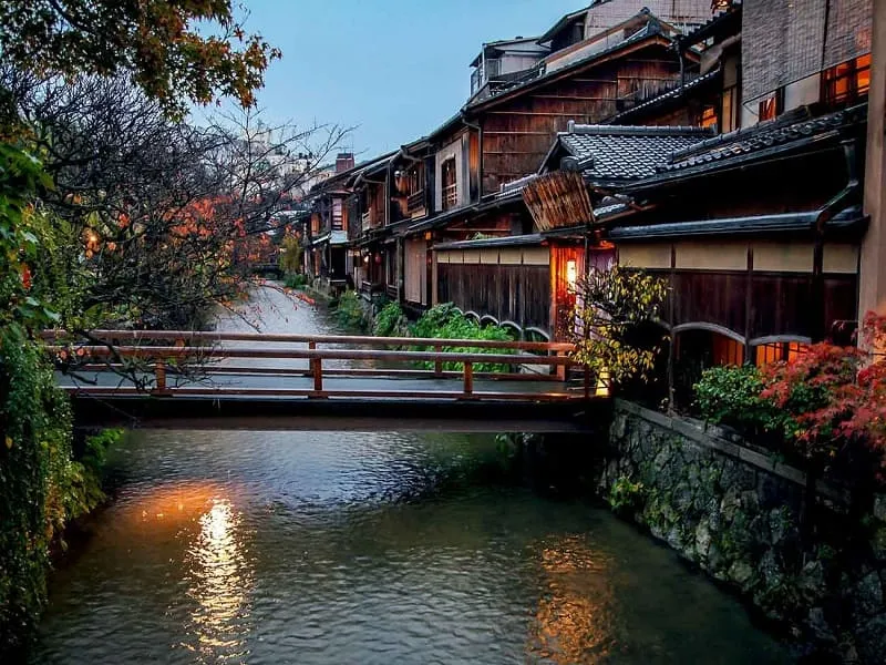khu phố gion