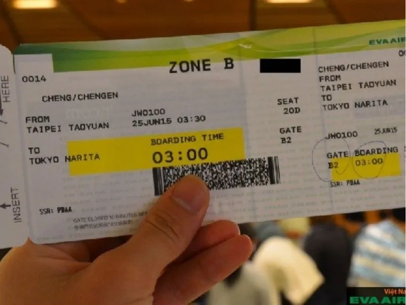 cách kiểm tra vé máy bay EVA Air khi hoàn vé