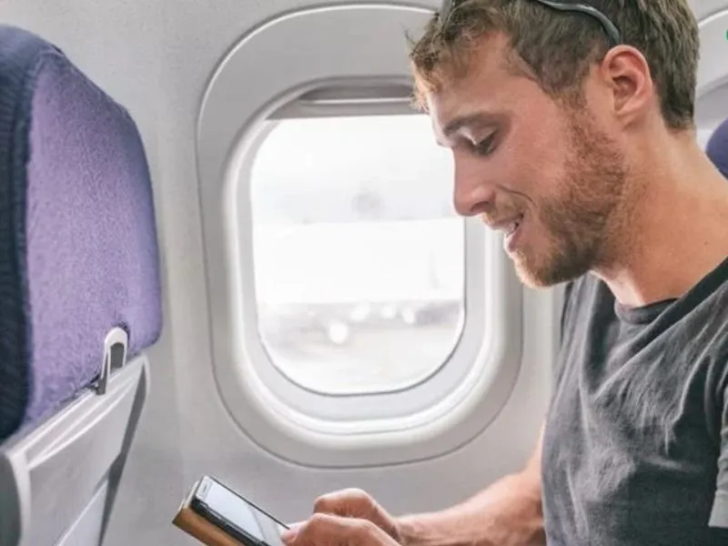 Những lưu ý về việc trên máy bay có WiFi không khi sử dụng