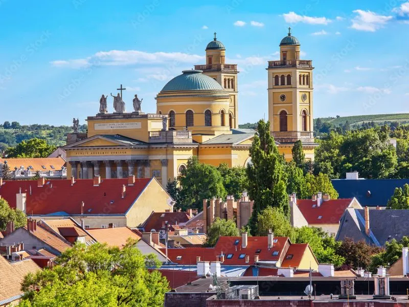 Nhà thờ chính tòa Eger