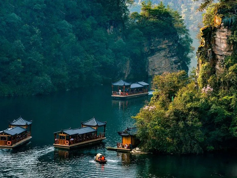Lý do nên tham quan Hồ Bảo Phong