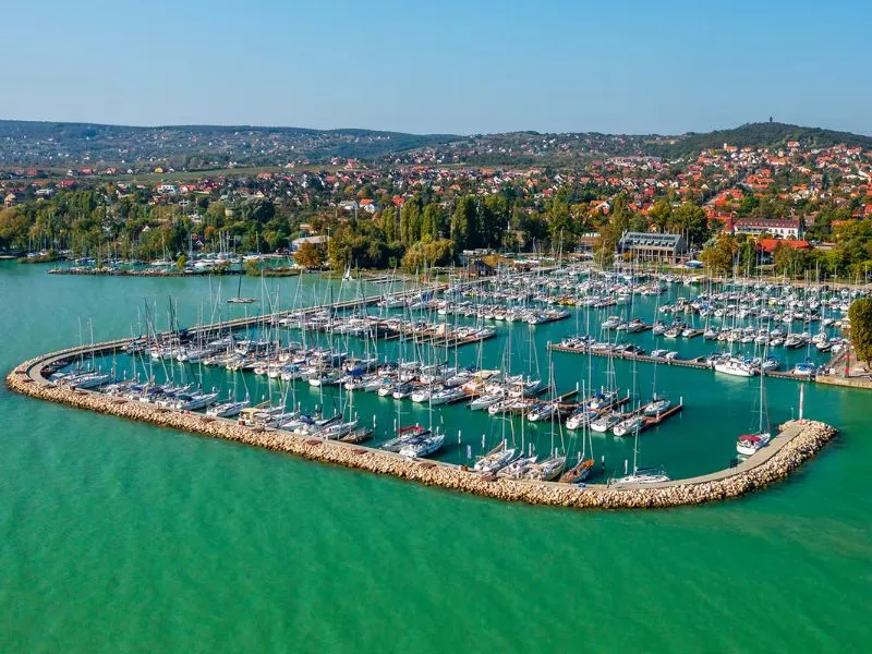 Hồ Balaton được mệnh danh là trái tim xanh của Hungary