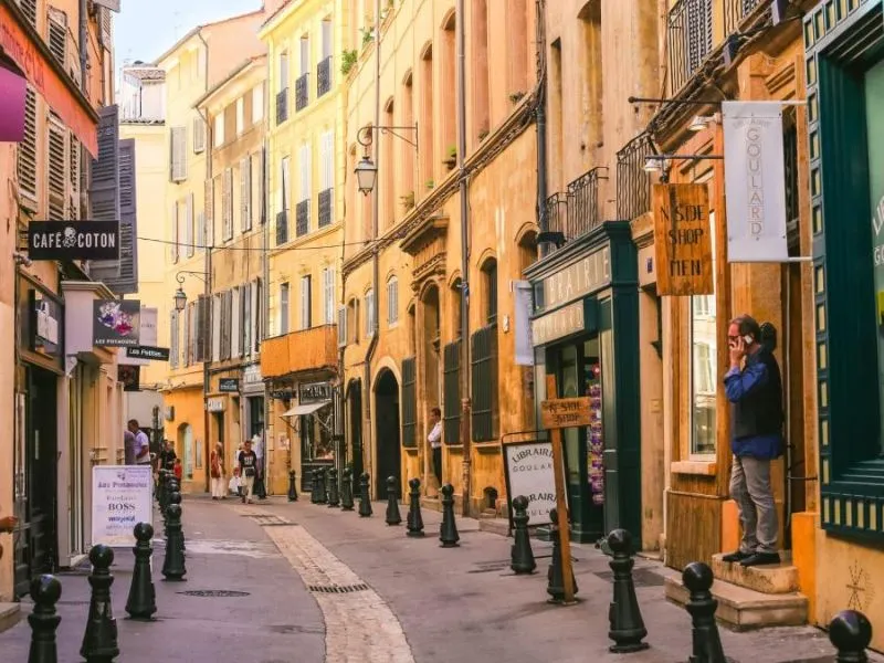 Lý do nên du lịch Aix en Provence
