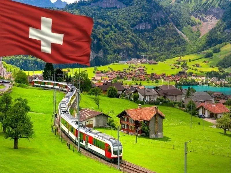 Tàu hỏa từ Interlaken Ost đến Lauterbrunnen