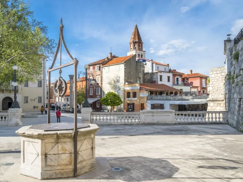 Quảng trường Five Wells