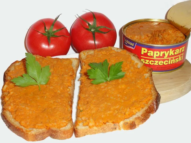 Cá đóng hộp Paprykarz Szczecinski