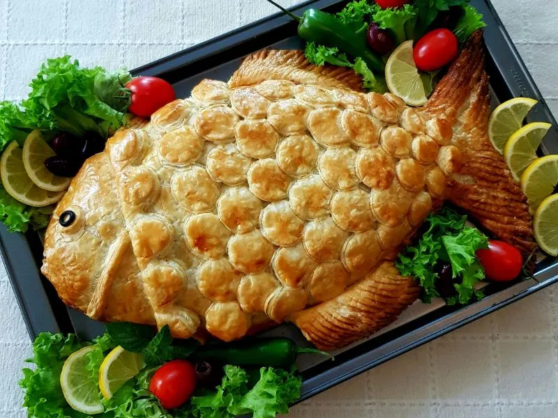 Bánh cá (Lampuki Pie)