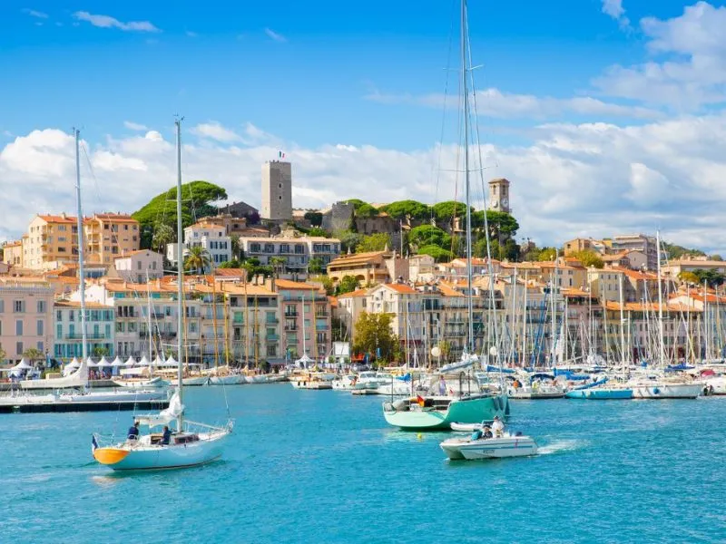Thành phố Cannes là một trong các thành phố ở Pháp