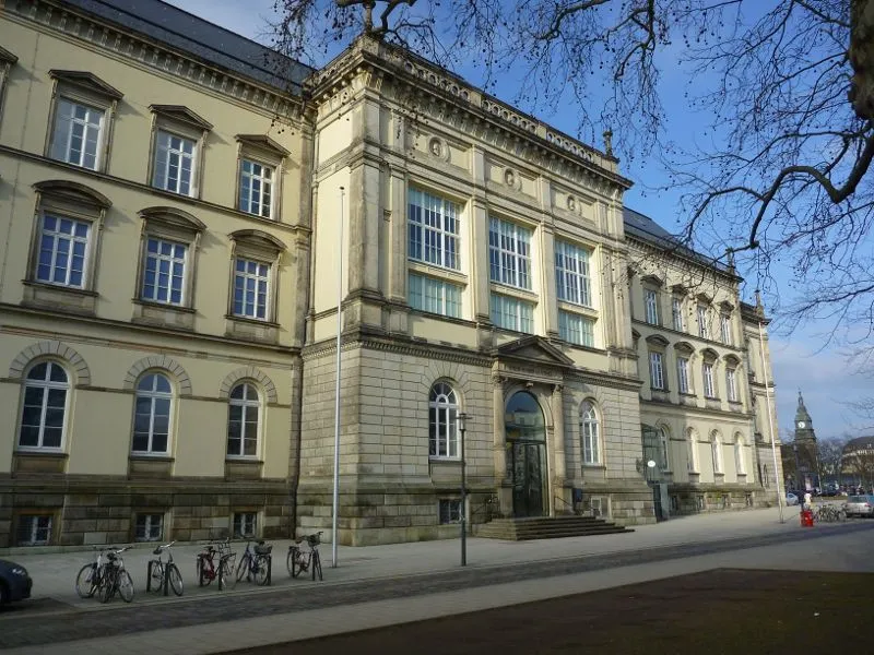 Bảo tàng The Museum of Arts and Crafts - Hamburg Đức