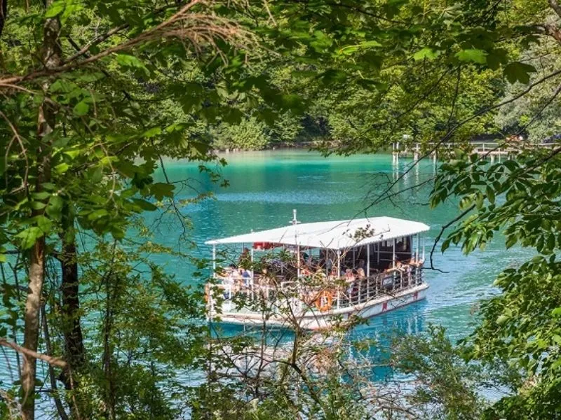 Thời điểm lý tưởng để khám phá Plitvice Lakes
