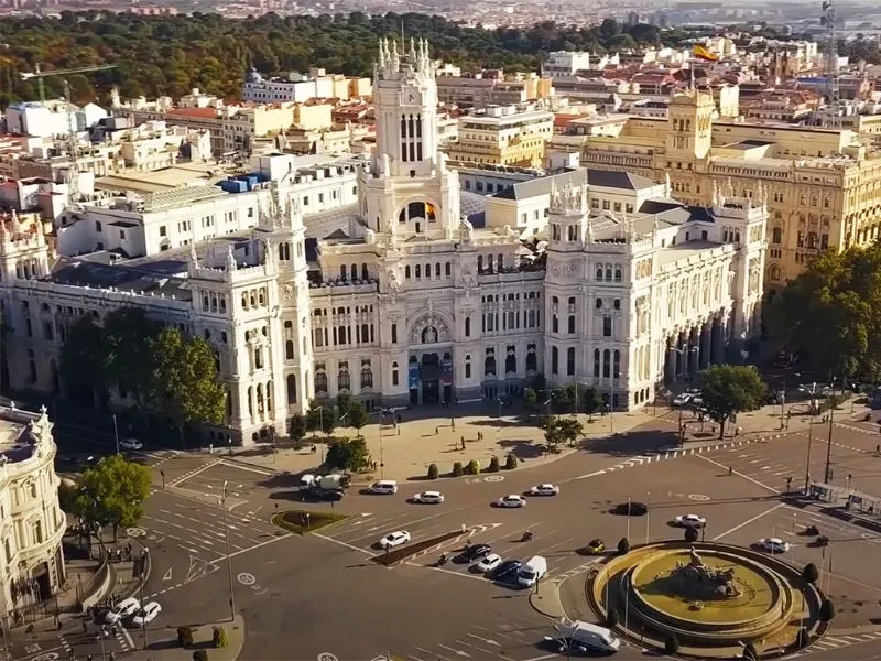 Thủ đô Madrid - Địa điểm du lịch Tây Ban Nha