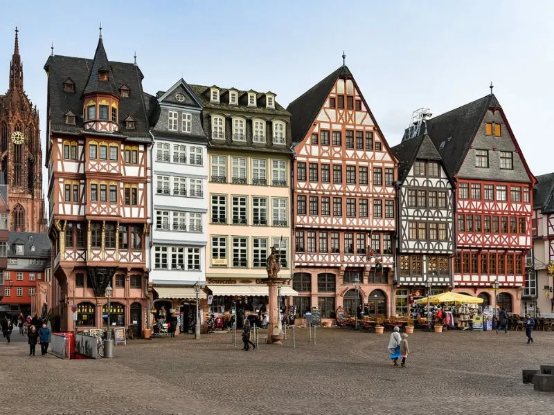 Quảng trường Römerberg - Frankfurt Đức