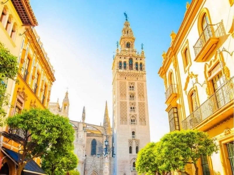 Tháp Giralda