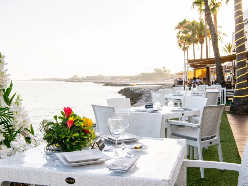 Nhà hàng ở Puerto Banus