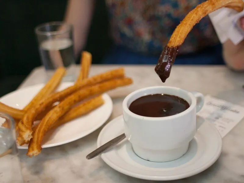 Churros con Chocolate