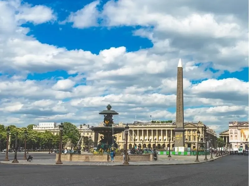 Quảng trường Concorde - Trái tim lịch sử giữa lòng thủ đô Paris