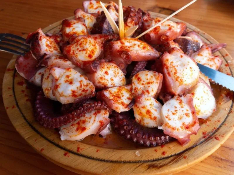 Pulpo a Feira được xem là “linh hồn” ẩm thực nơi đây