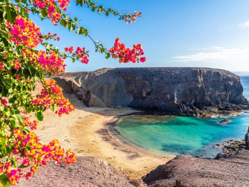 Lanzarote chào đón bạn quanh năm với những trải nghiệm khác nhau