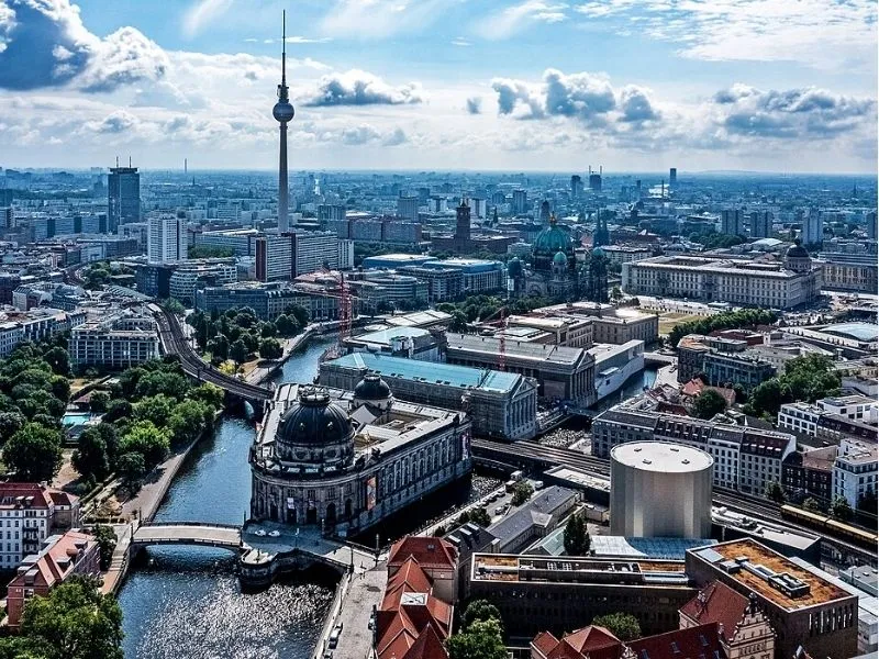 Berlin - Thủ đô phóng khoáng nước Đức