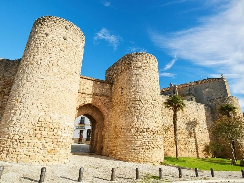 Puerta de Almocábar
