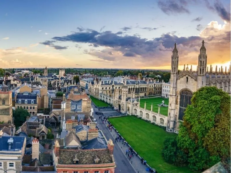 Khám phá thành phố Cambridge - Niềm tự hào của xứ sở sương mù