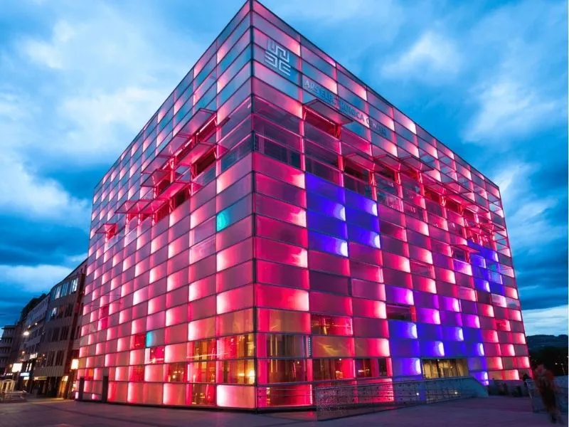 Bảo tàng Ars Electronica Center tại Linz