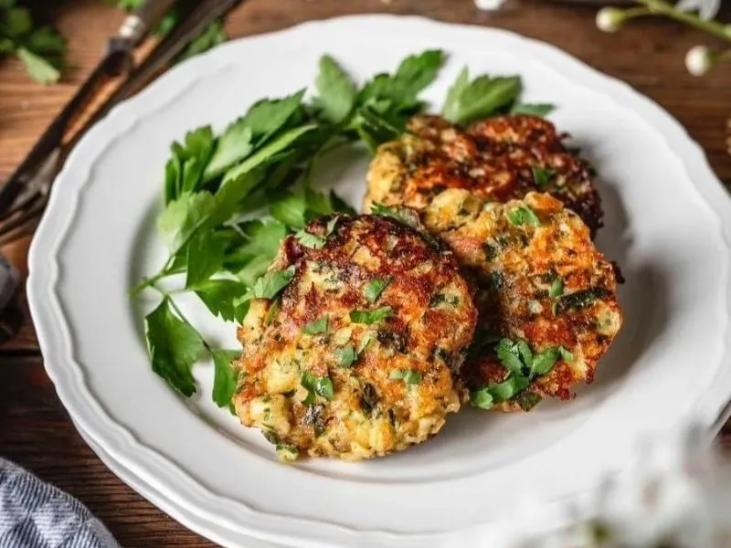 Kaspressknodel - Bánh bao phô mai áp chảo