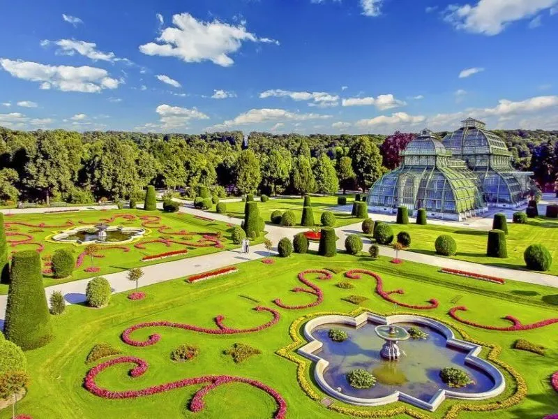 Khu vườn Schonbrunn