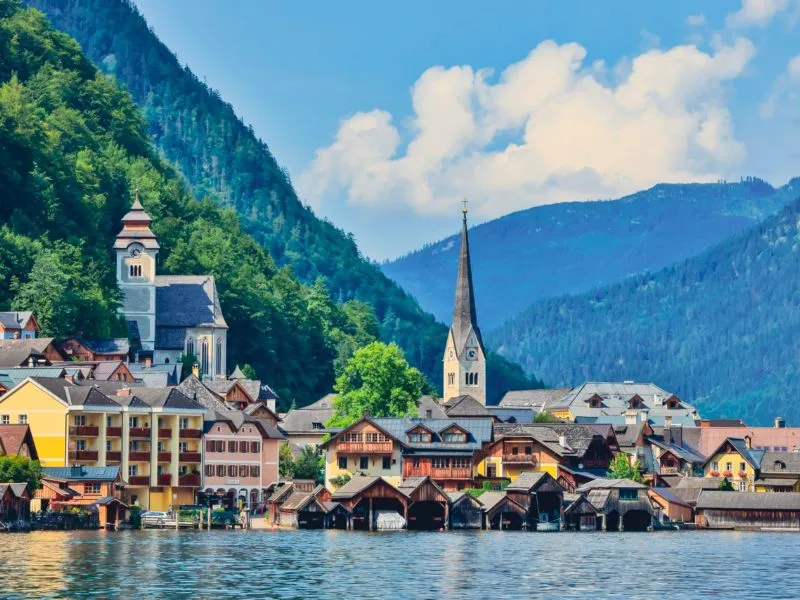 Làng Hallstatt nổi tiếng thế giới 
