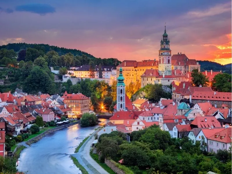 Cesky Krumlov vào mùa hè 
