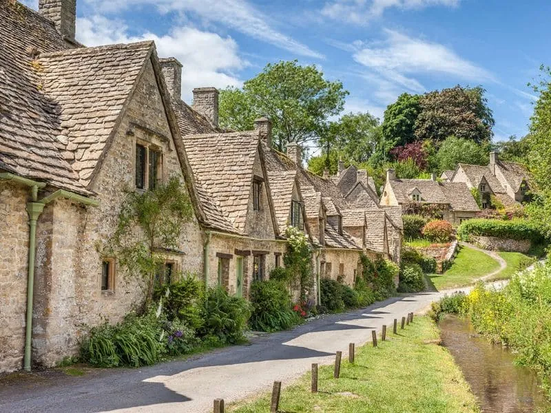 Arlington Row được xem là “linh hồn” của Bibury