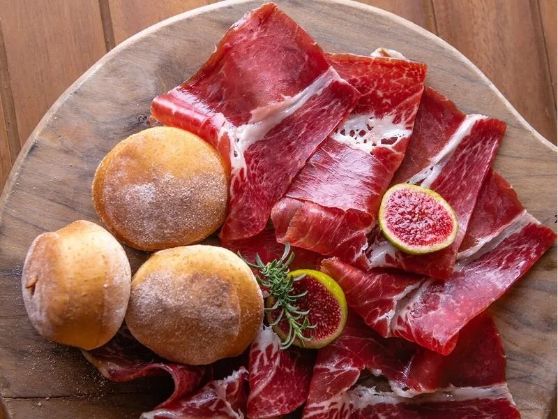 Istrian Prsut - Thịt nguội xông khói