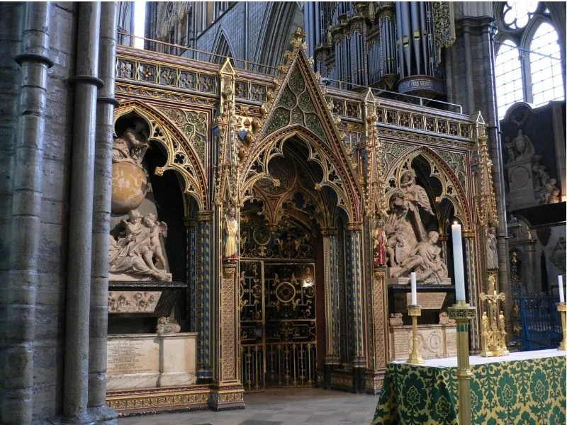 Màn hình Rood Tu viện