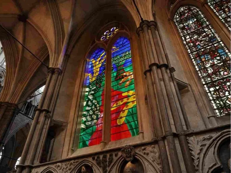 Cửa sổ của Nữ hoàng Tu viện