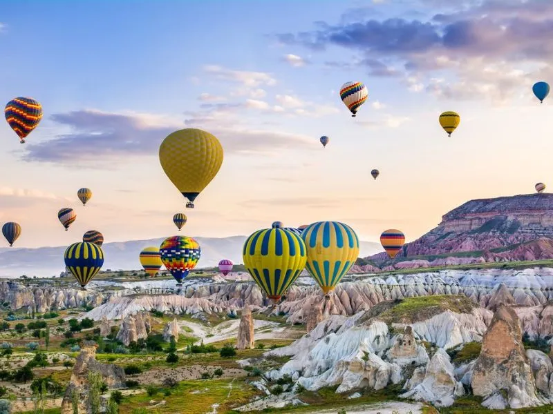 Cappadocia - vùng đất kỳ diệu với những ngọn núi đá hình thù độc lạ