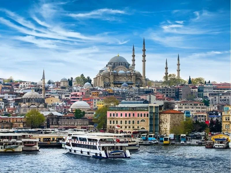Du lịch Istanbul: Khám phá thành phố hoa lệ ở Thổ Nhĩ Kỳ