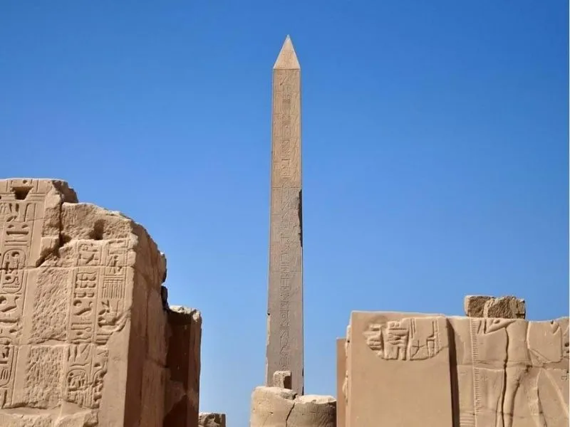 Cột Obelisk Ai Cập (Obelisk of Theodosius) 