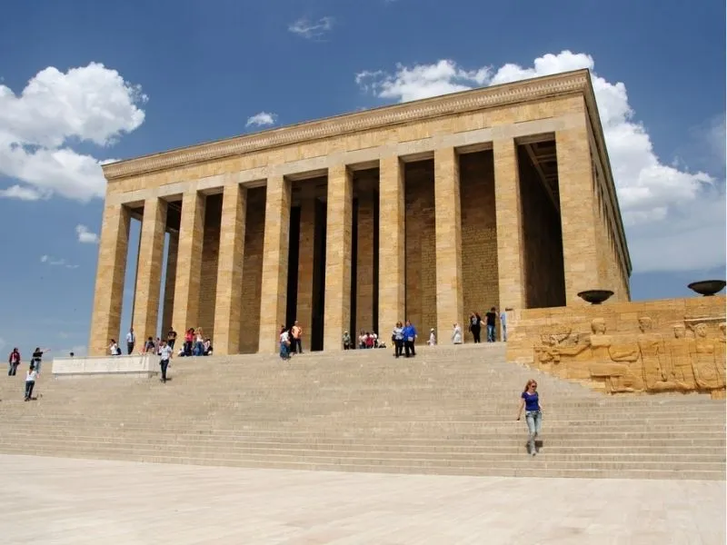 Lăng mộ Mustafa Kemal Atatürk - Biểu tượng dân tộc Thổ Nhĩ Kỳ