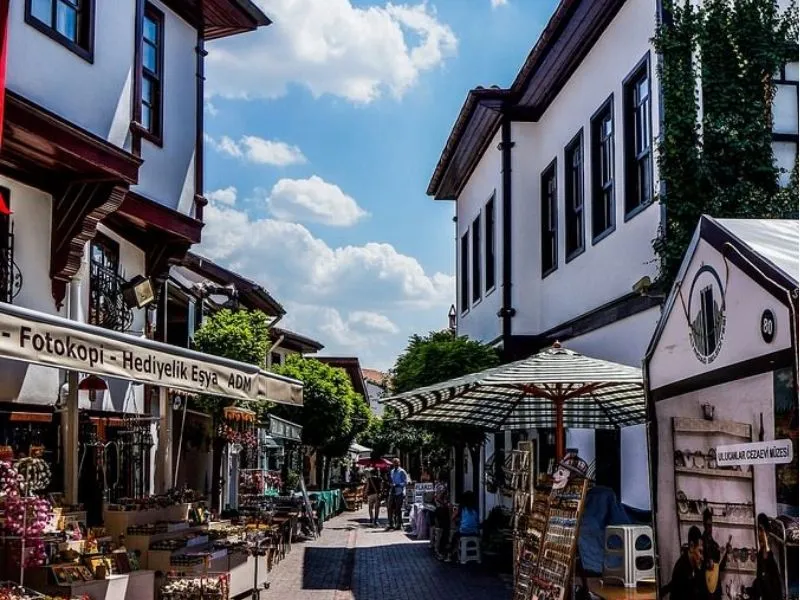 Khu phố cổ Hamamönü Ankara