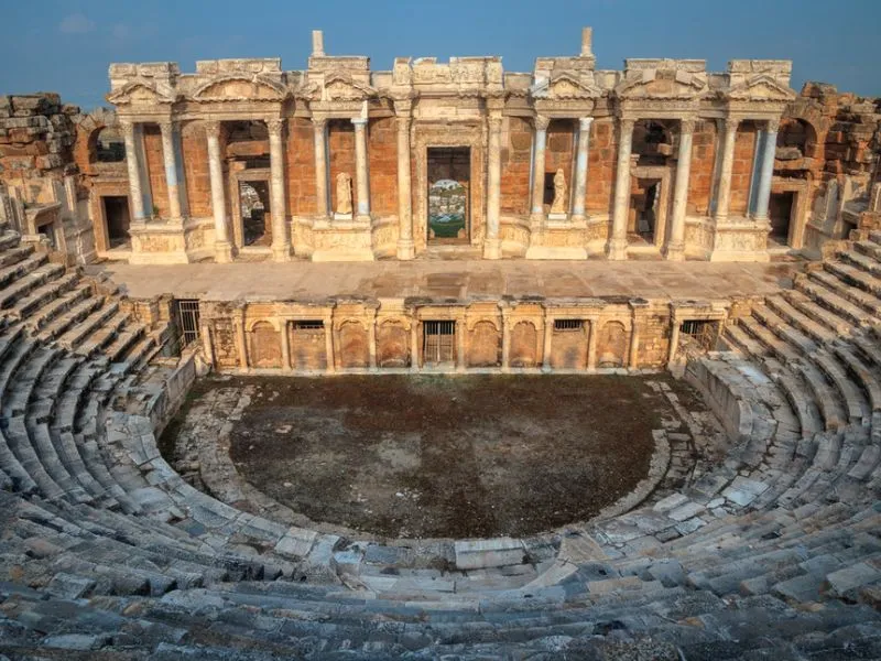 Nhà hát cổ La Mã