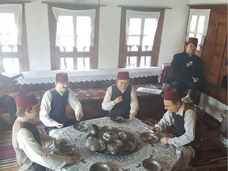 Nhà cổ Kaymakamlar Evi