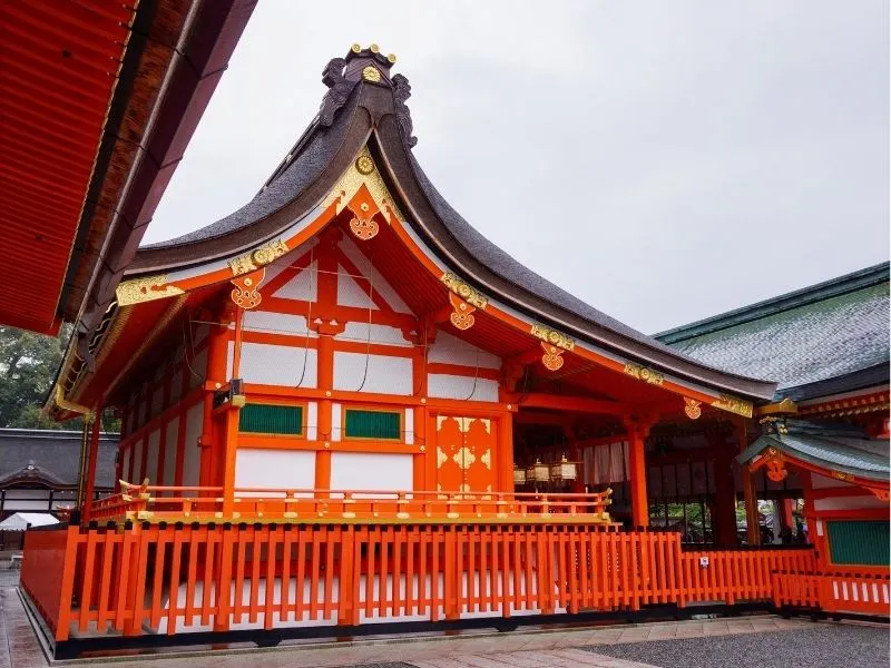 Hoden đền chính Fushimi Inari Taisha