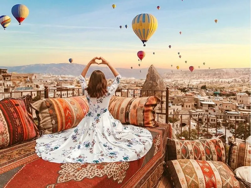 Du khách check in Bầu trời khinh khí cầu Goreme