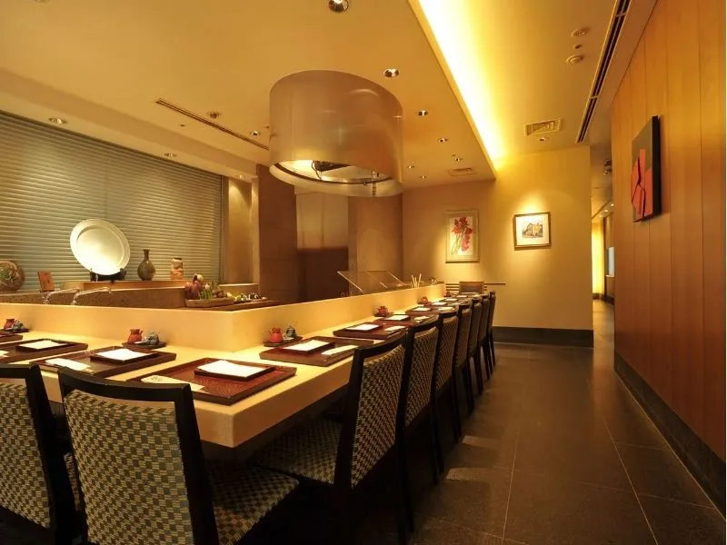 Không gian nhà hàng Tempura Kondo